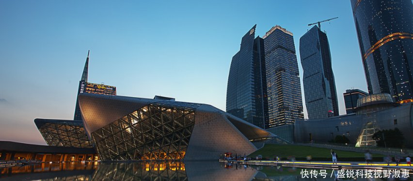 广东毗邻深圳香港的城市，如今发展如“虎”，未来有望超越广州