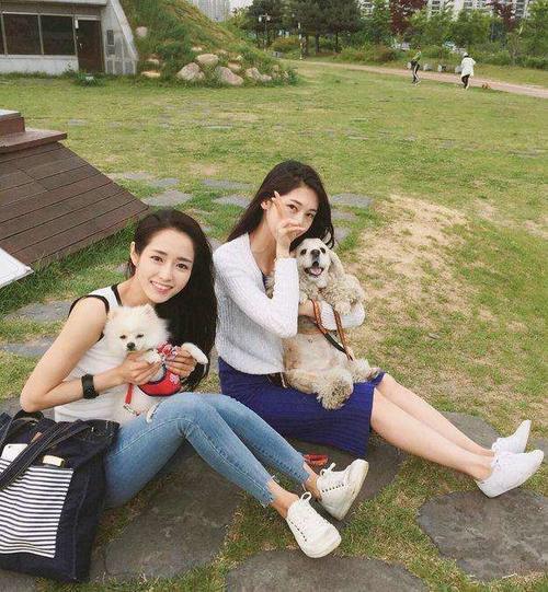 紧身裤增添你的气质与颜值，让身材更加苗条有型，舒适美观