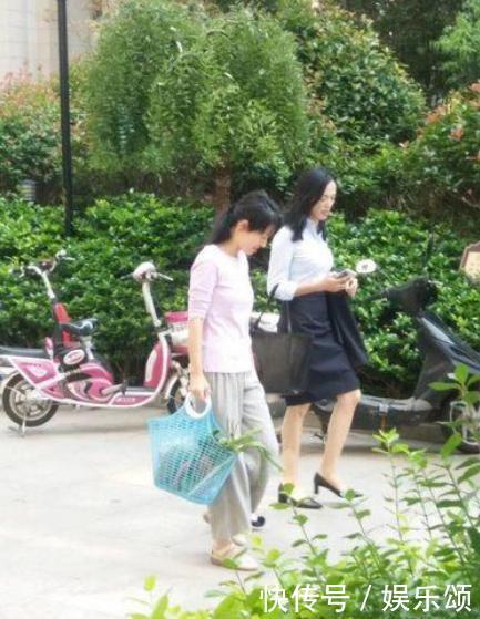 马伊琍接了长发气质大变 网友：够土！这是我见过最接地气的保姆