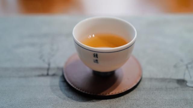  #凡事#人性之善恶，伪命题也自有宿命：凡事走中庸之道。