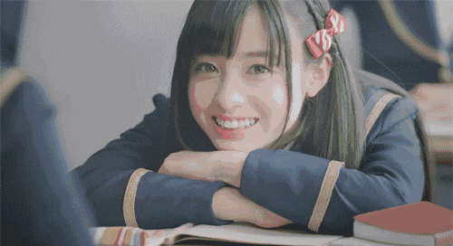 搞笑■搞笑gif:以为是要过去给个鼓励之吻的我,果然还是太年轻了