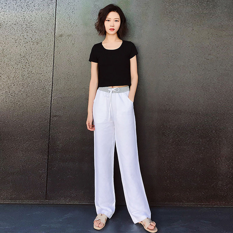 今年流行一款女裤:叫“逛街裤”!比牛仔裤时尚，初秋穿正合适