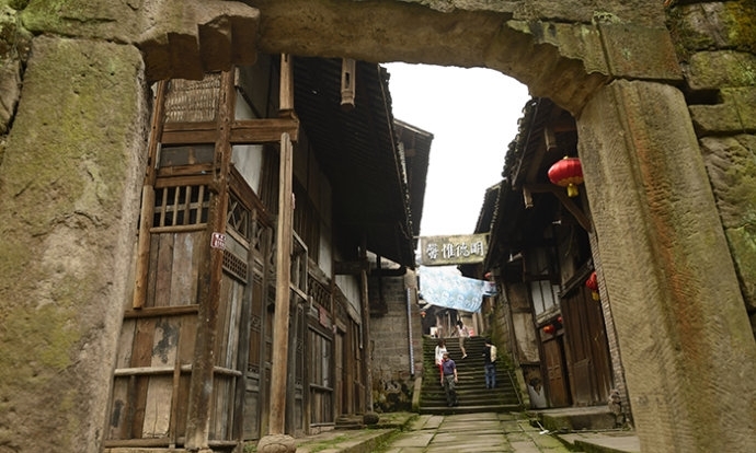 重庆最低调的古镇，每年吸引大量的游客，当地人却依旧十分淳朴