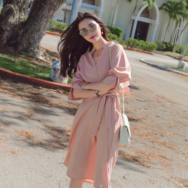 有一种风叫冷淡风，有一种裙叫冷淡裙!7月新款，气质女神穿出来