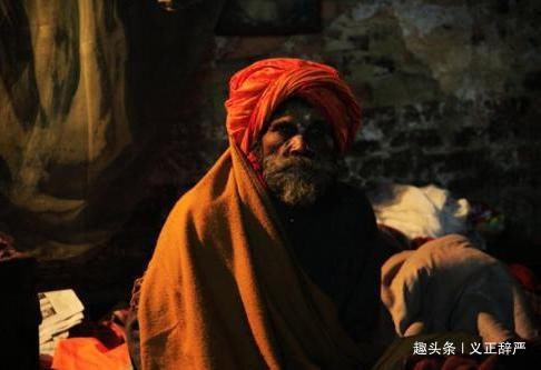 尼泊尔苦行僧为了修行，60年不出门，一生都为了追求佛法！