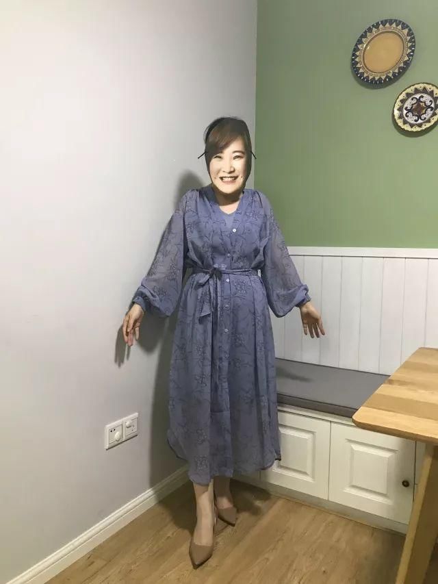 帮你避坑!无 P 无滤镜、各种身材试穿网红新衣，结果......丨推荐