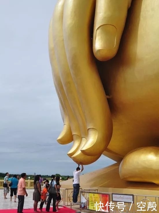  [这辈子]太壮观了，这辈子也难得见一次！一眼万年，美到窒息！