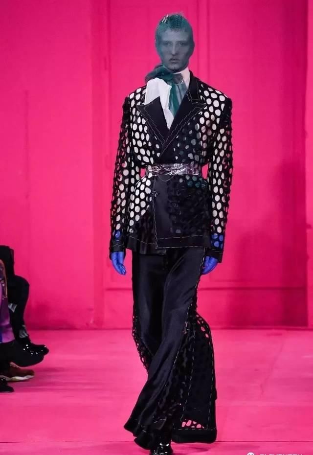  「国际时装」2020春夏高定——Maison Margiela 舞会后的宿醉