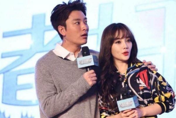 贾乃亮破谣言!工作室内景曝光，为李小璐宣传新剧，将她放首位