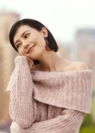 38岁女神高圆圆剪短发，清新减龄不俗气，网友：明明只有23岁