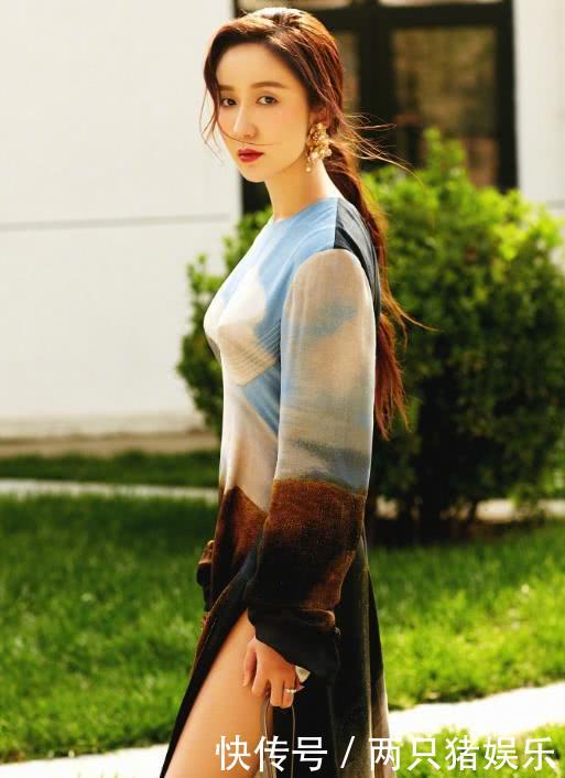 换了发型的娄艺潇终于走上了颜值巅峰!网友:静若处子动若脱兔!