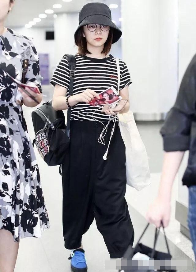 明星的尴尬穿搭，杨幂怪怪的，蔡徐坤吓人，千玺表示看不懂