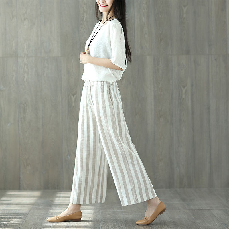 下半身胖，别穿紧身裤，尴尬!看:这么穿，不松不紧，美得刚刚好