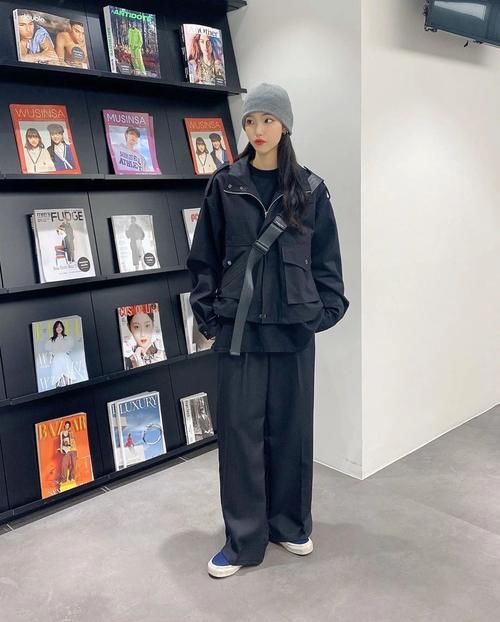 酷女孩@“无性别风”穿搭正流行,女生们穿的越来越酷了