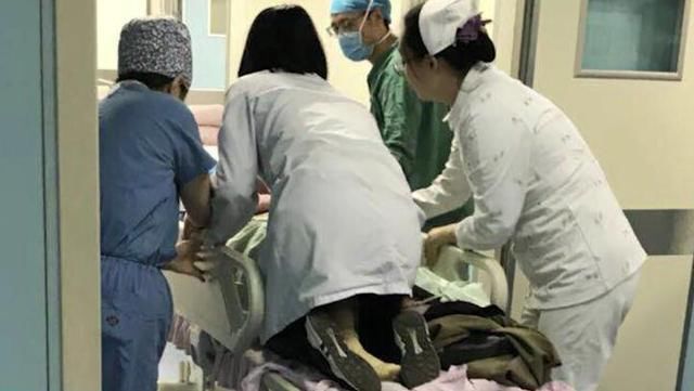 20岁大学生800米赛跑后猝死,医生叹息:2个习惯