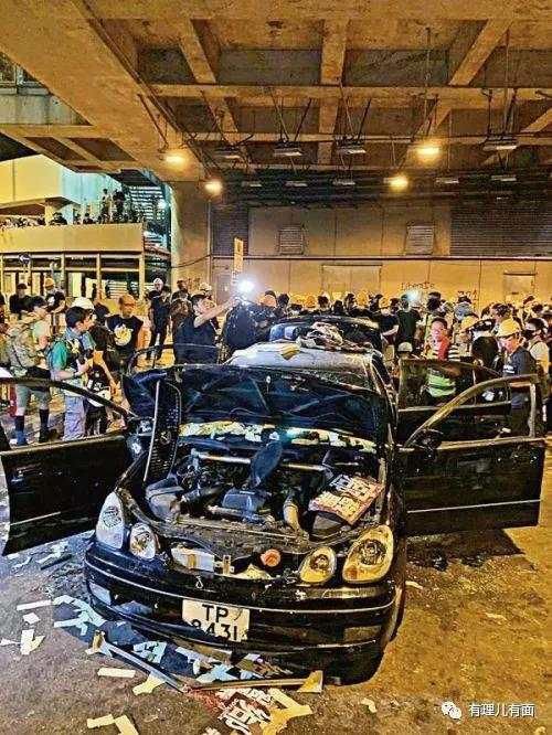  「暴徒」“嘻哈议员”邝俊宇：暴力活动的最佳导演