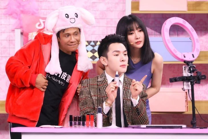  [化妆师101]又一化妆综艺正式官宣，张艺兴担任发起人，得知阵容期待值满分