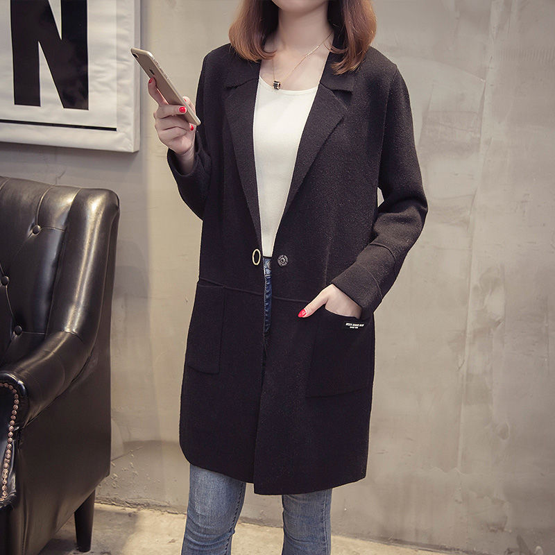 入秋天越来越冷，别老穿风衣了，试试这几款开衫外套，显瘦又温暖