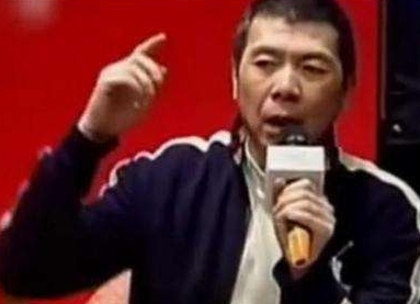  『反骂』他痛批明星耍大牌, 却被反骂: 只准你老婆行, 别人就不行!