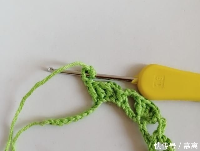  【钩针】钩针款毛衣花样，一层层的小颗粒很漂亮，喜欢就来学习吧