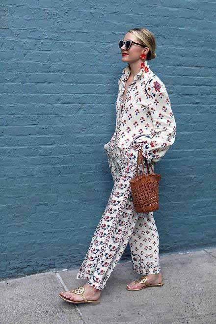 性感又撩人的睡衣风 怎么穿不被秒成渣