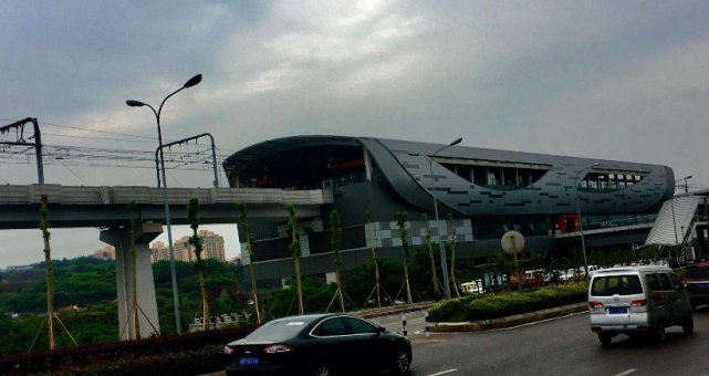 轻轨和地铁什么区别？看似“差不多”，其实相差“还挺大”！