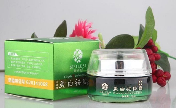 还傻傻的用激光祛老年斑?药店就有老年斑的克星，斑不见了脸还白