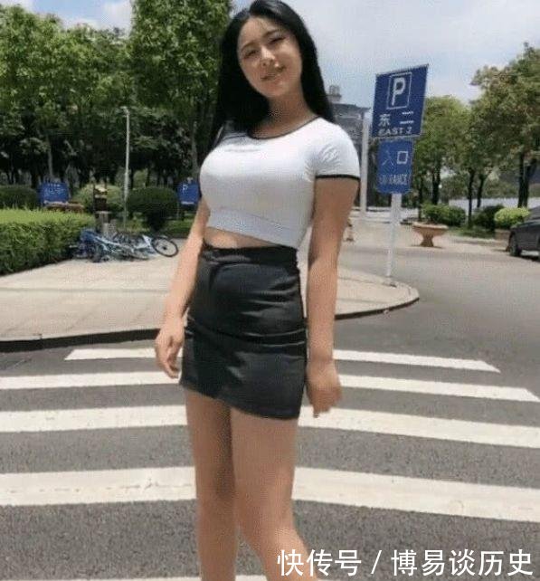  [微胖]翩翩起舞的“微胖”女孩，演绎了一种动感美！