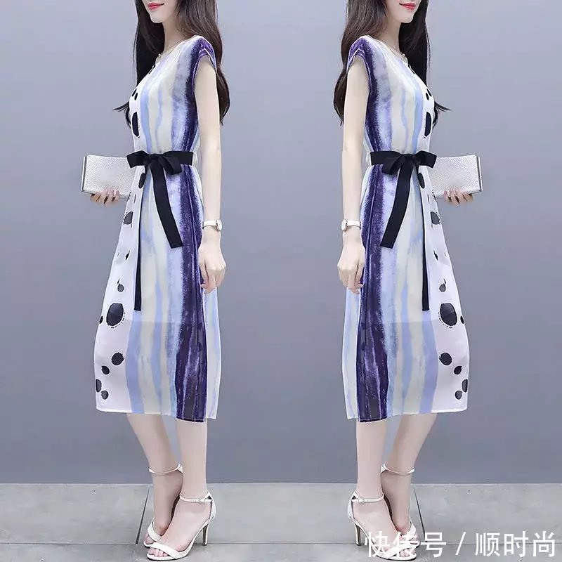 今年很潮流的几款连衣裙，时尚又不贵，三伏天穿时髦又清爽