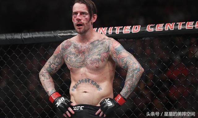 次失利!那么问题来了 CM朋克还打吗?听UFC主