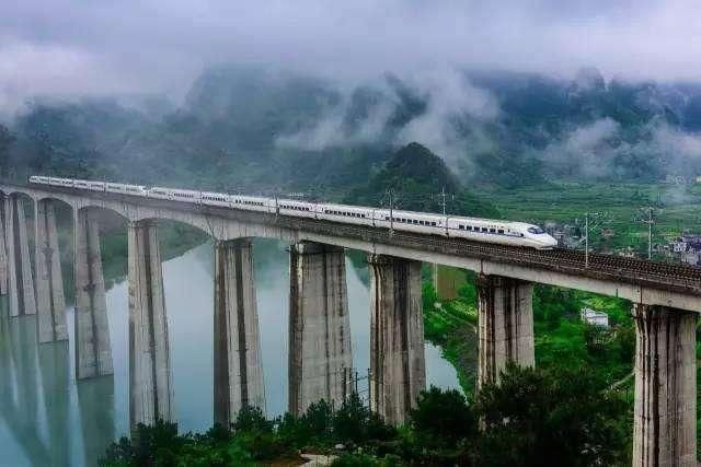  「2020年」江西到广东在建一条特色高铁，耗资932亿，预估2020年