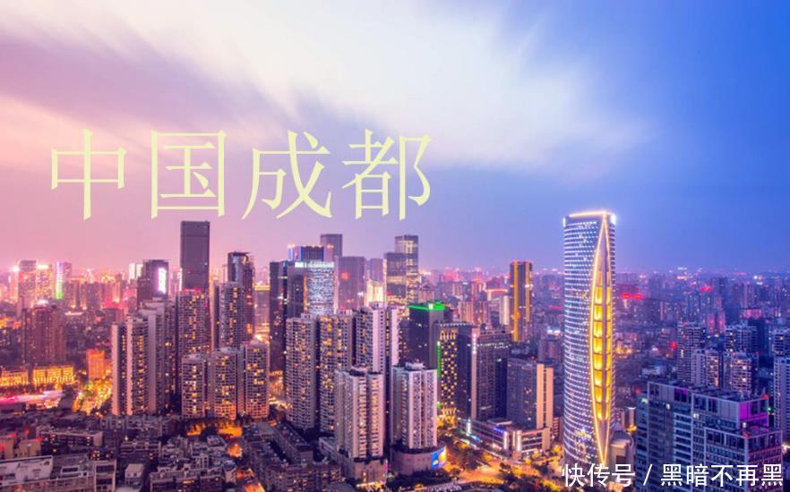 我国正在修建一条沿江高铁，串联22个城市，计划2023年通车