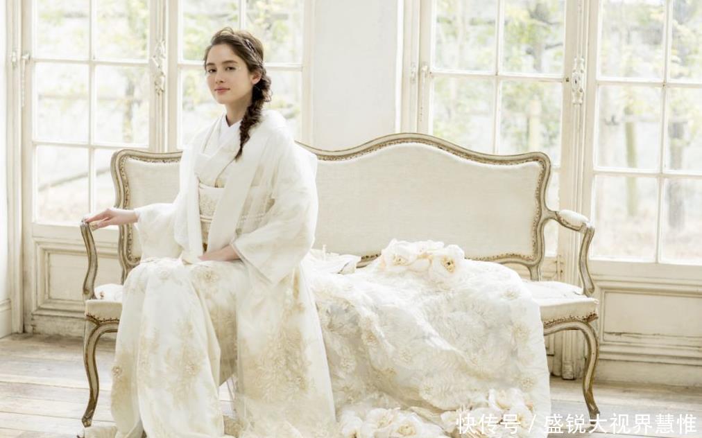 『改成』本以为韩服、和服改成婚纱已经够美,看到婚纱版汉服,彻底被征服