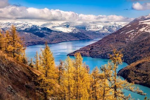 西藏出上联，新疆对下联！中国各省市“互飚”对联，真是绝了！