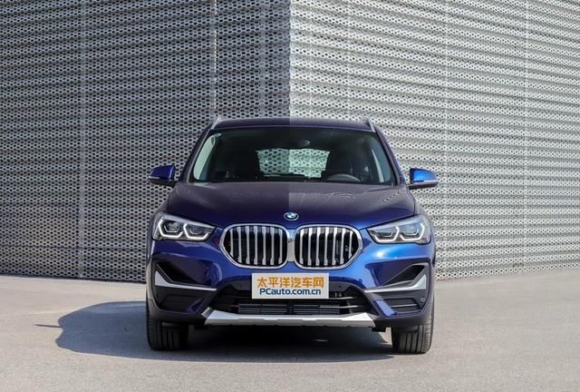  [虚拟座舱系统]30万买豪华SUV，你纠结的这几款，我都帮你盘清楚了！