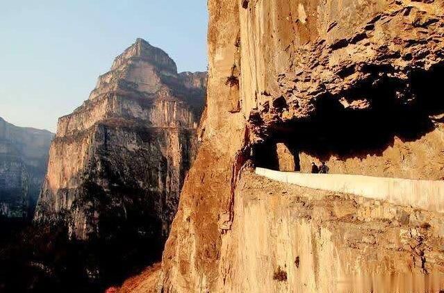 我国“最奇特”的小村，村庄藏于井底千年，如今才被人发现