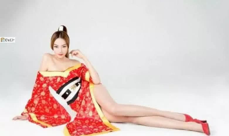 奇葩吉尼斯:中国美女用大长腿打败德国女子，最后一个是真是假?