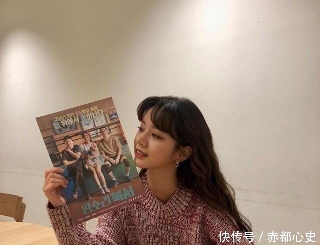  和惠利@Irene和惠利撞衫？女神的两种面貌，你更爱哪一种？