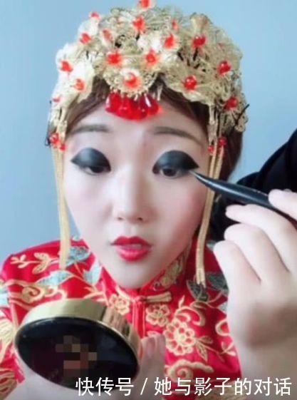 睁开眼■新娘的“眼妆”走红网络,睁开眼的那一刻,网友这才是高手!