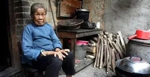 从农村走出来的那些人,为何最后都选择不回去了?还能回去了吗?