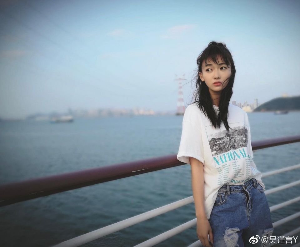 延禧攻略女主们的私服，魏璎珞好少女高贵妃太霸气，纯妃军装超美