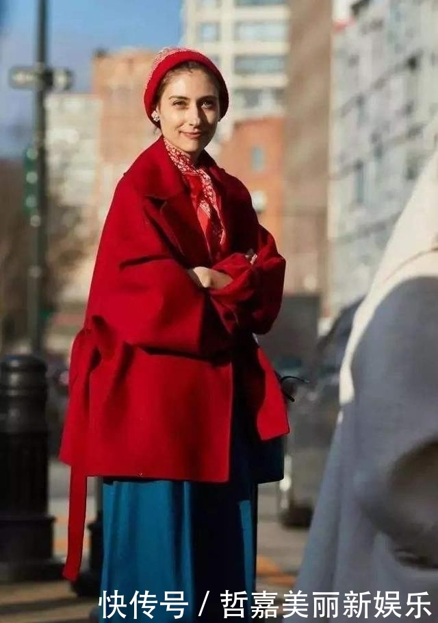 【件藏蓝色】比黑色好穿!秋冬这个颜色高级又显白