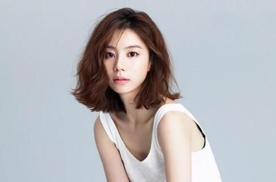 矮个子女生留这4款发型最显高，看完想剪