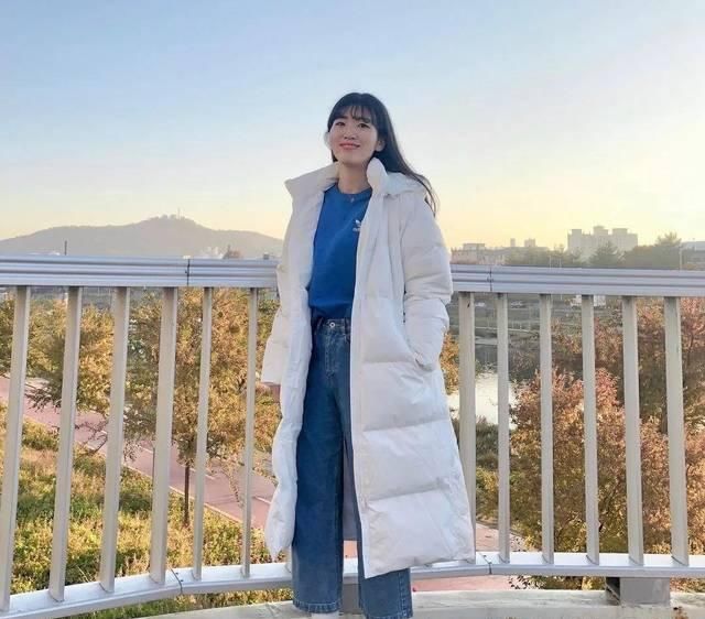  「搭配」时尚穿搭：羽绒服+裤子，应该这样搭配
