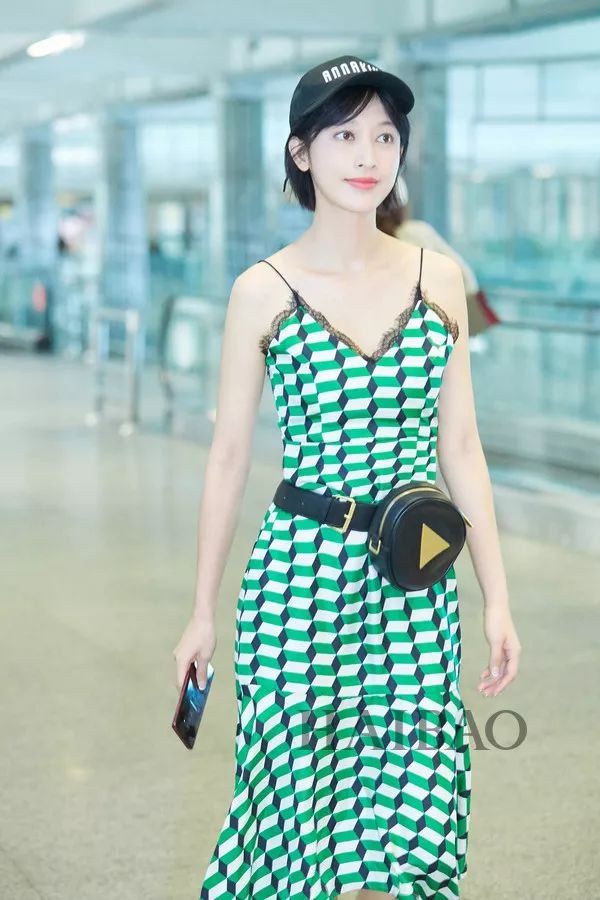 刘诗诗击破离婚传闻!周迅窦靖童这是什么情况?【海报街拍】