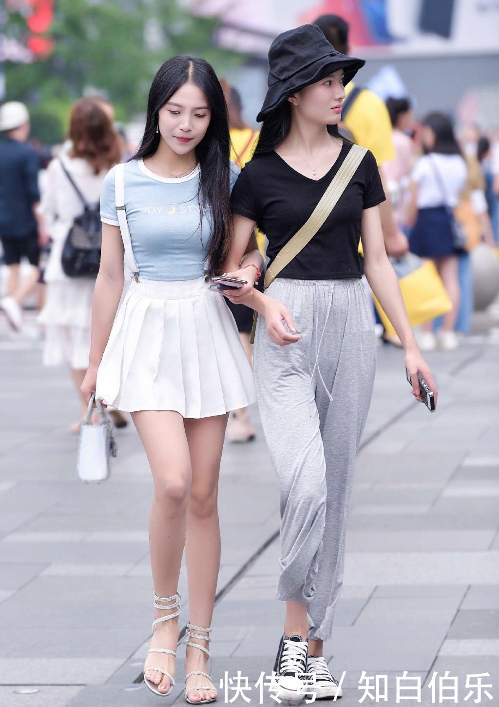 #款式#和时尚闺蜜同行,会穿搭才能让自己的造型更靓丽