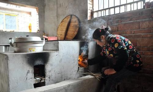  建议■有专家就觉得土灶应该禁止？专家的建议，农民自然是不同