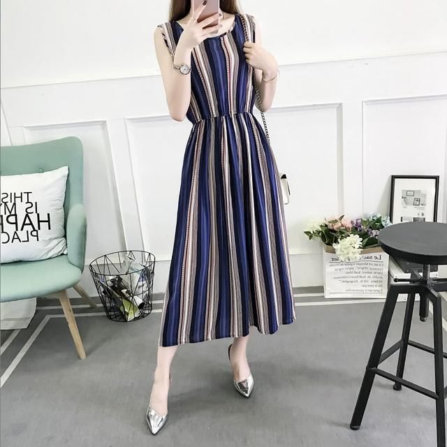 发现一种“棉绸裙”，比真丝还洋气舒服!老婆穿了显高显瘦显白嫩