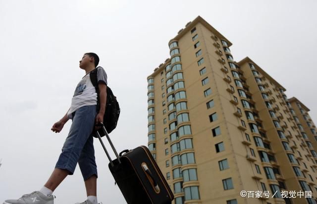  #买房#为何现在农村人热衷于到县城买房？听听老农怎么说