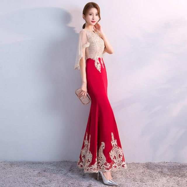 婚礼是女生的梦想，礼服是婚礼的“主角”，生命中的你如期而至